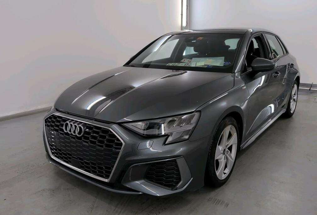 Audi A3*S LINE SPORT 150CH TOIT OUVRANT CAR PLAY