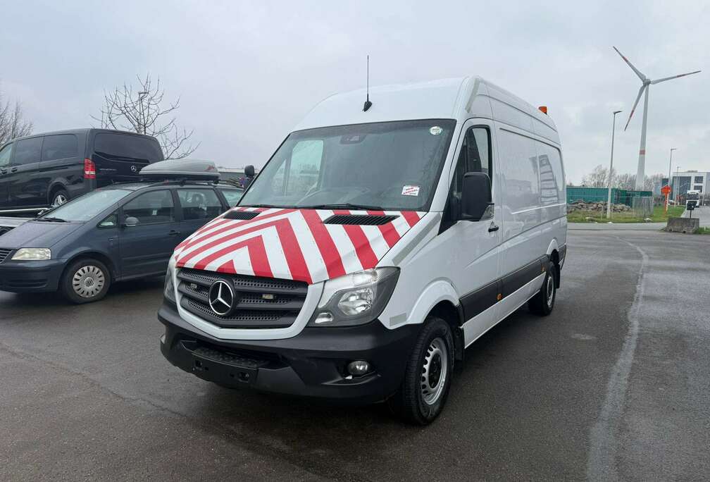 Mercedes-Benz 316 (Stock ID 13597)