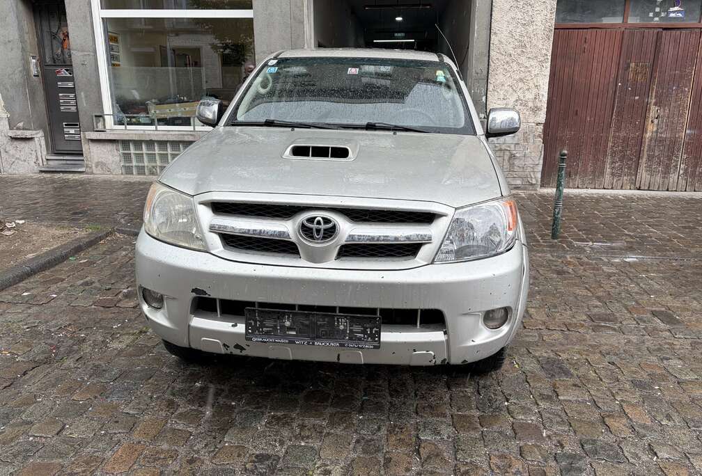 Toyota 2.5 Turbo D-4D 4WD uniquement pour l’export