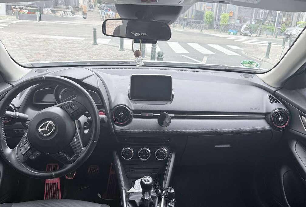 Mazda 2.0i SKYACTIV-G 2WD Play Edition