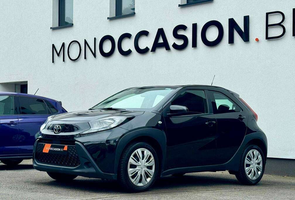 Toyota 1.0 VVT-I PLAY CAMERA LANE ASSIST CRUISE CONTROL
