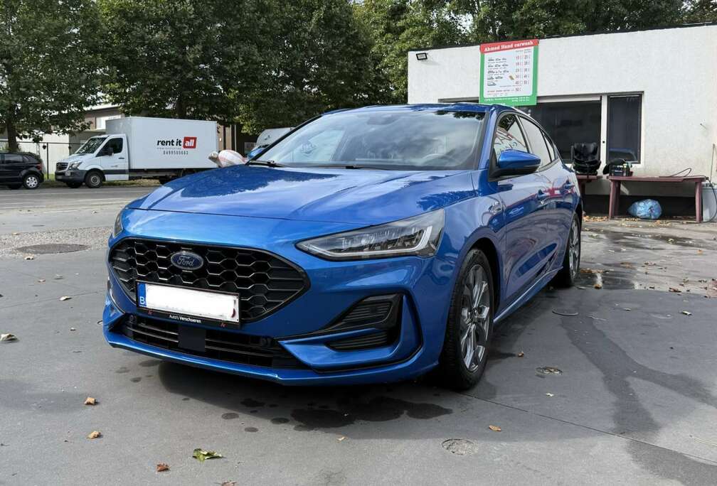 Ford 1.0 EcoBoost Hybrid ST-LINE DESIGN