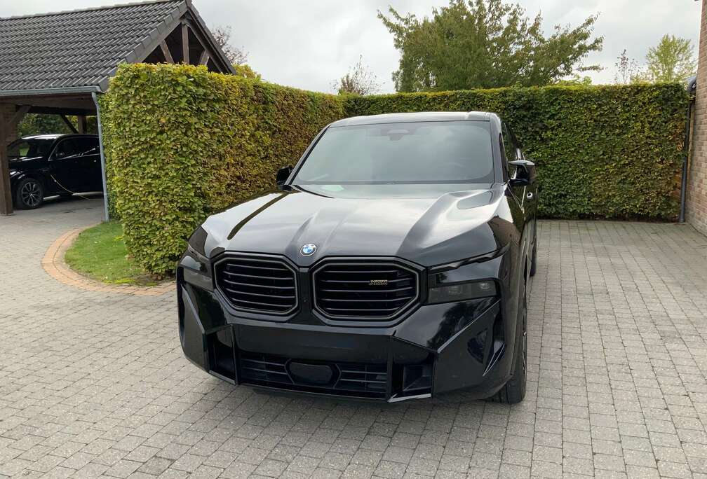 BMW XM PHEV 4.4AS (480 kW)
