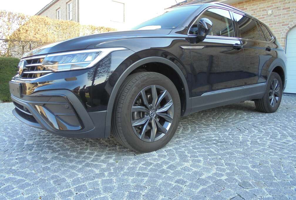 Volkswagen 1.5 TSI Life 7pl. OPF DSG/NAVI/ACC/PDC/A-CAME/2023