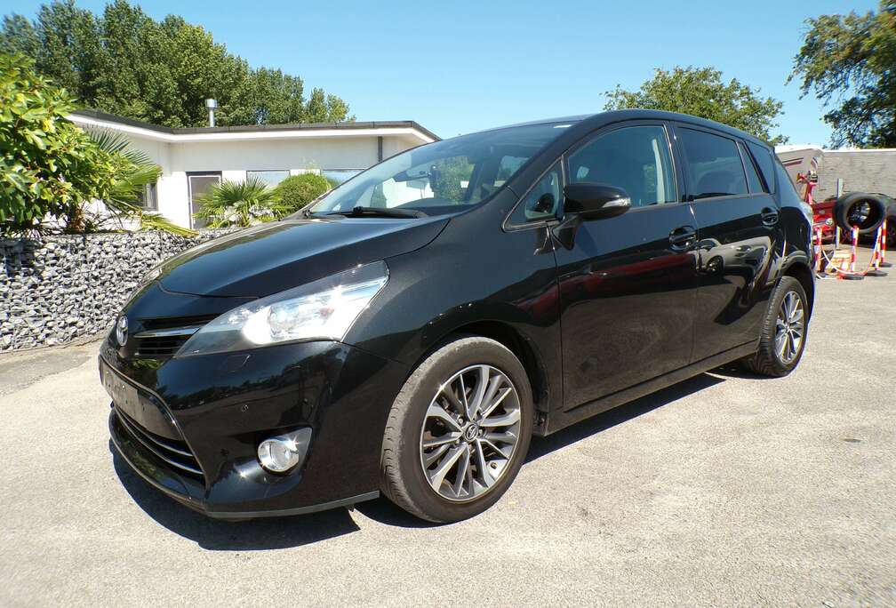 Toyota Verso 1.6 D-4D Navi/Pano Dak/Camera/Garantie