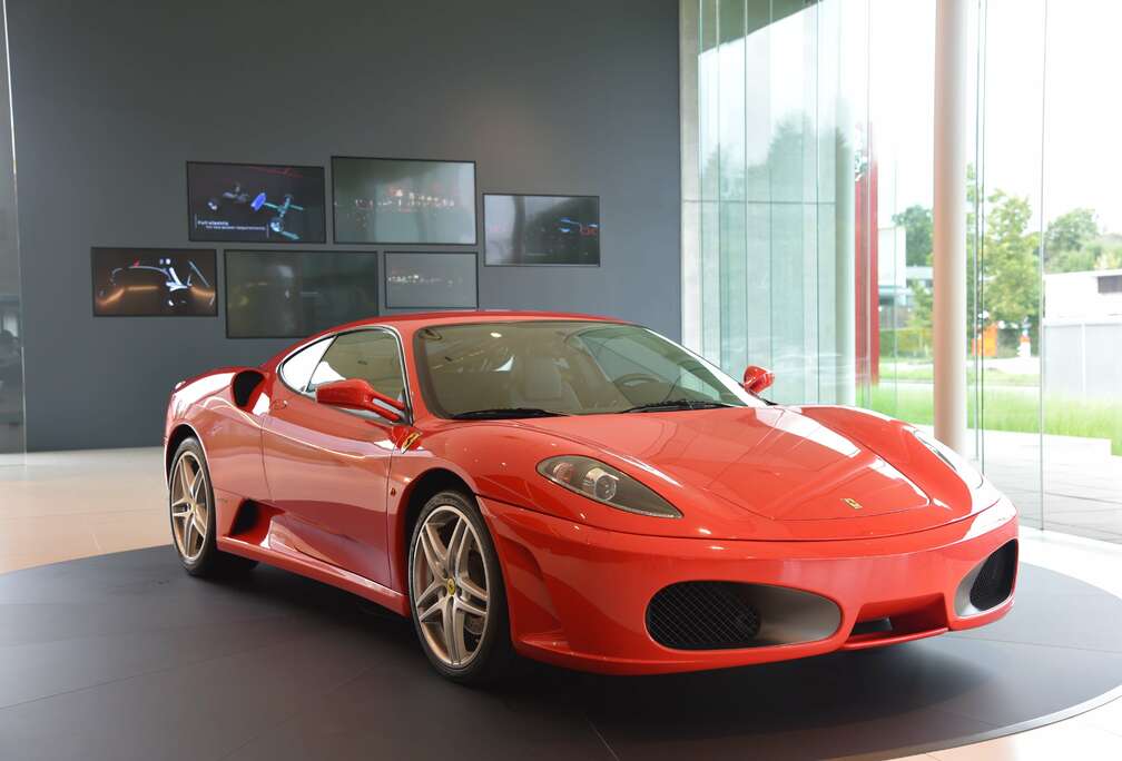 Ferrari F430  Rosso Scuderia  Alarm