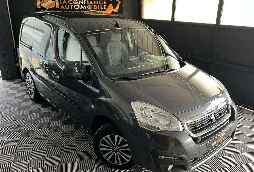 Peugeot 1.6BlueHDi L2H1 1er Propriétaire Garantie 1 An