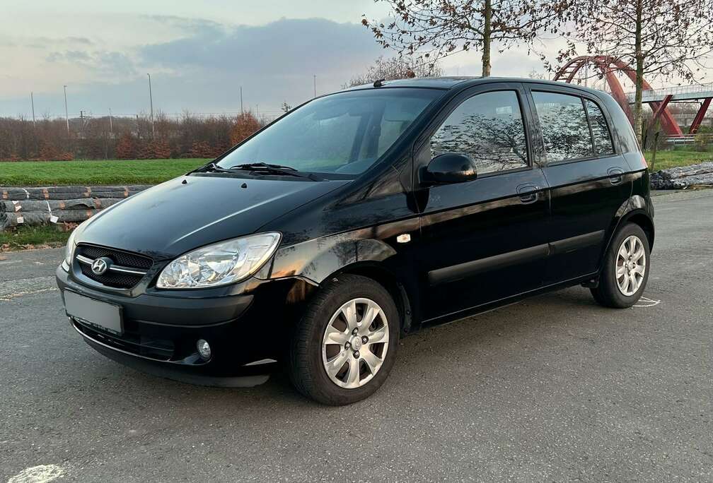 Hyundai 1.4 benzine/euro 4/airco/150.000km/onderhoudsboek