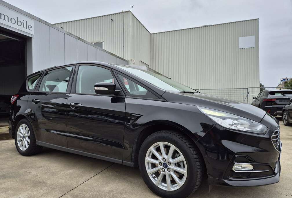 Ford 2.5i AUTO. HEV HYBRID 43.085 KM  2022