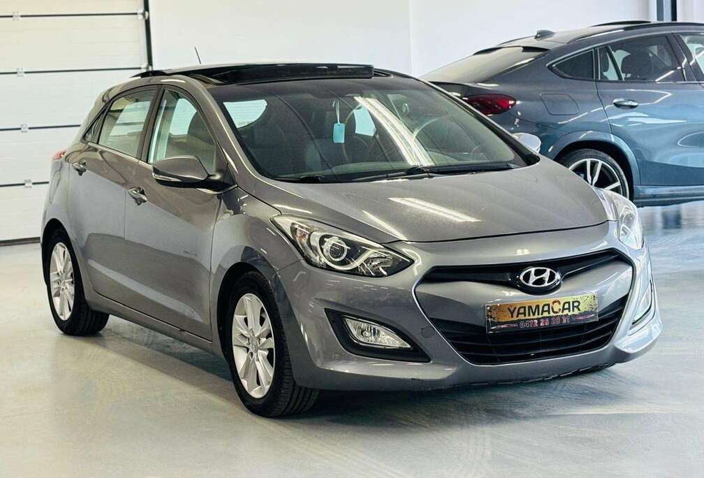 Hyundai i30 1.6 CRDi Lounge