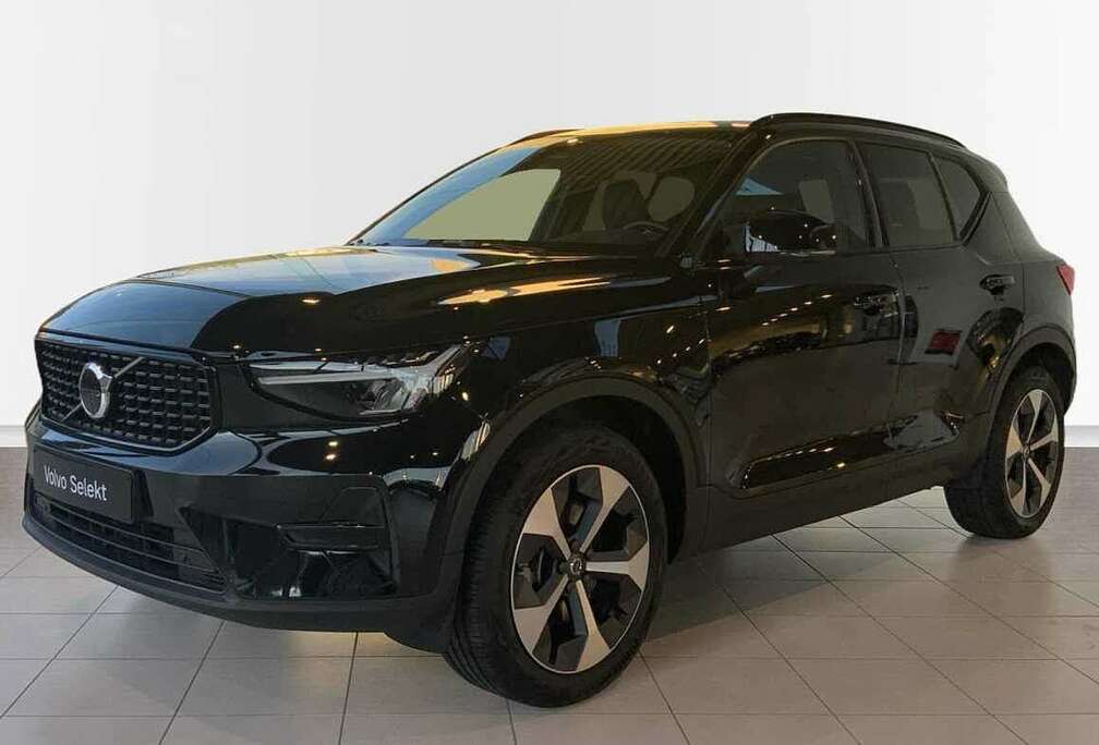 Volvo Plus, B3 Mild hybrid, Benzine, Dark + Leder + Driv