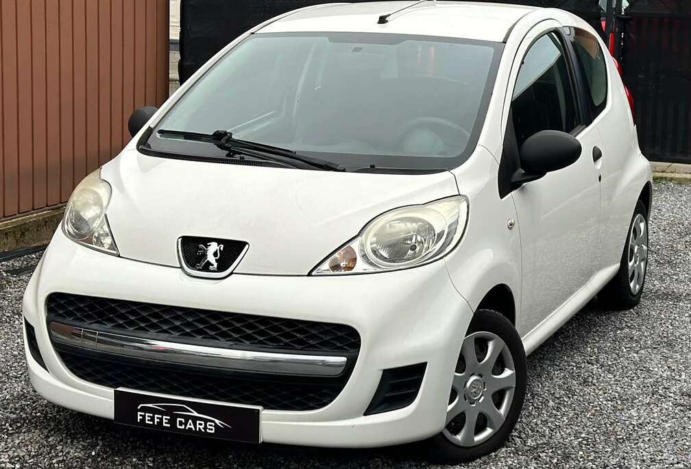 Peugeot 1.0i 12v Urban // 1er propriétaire