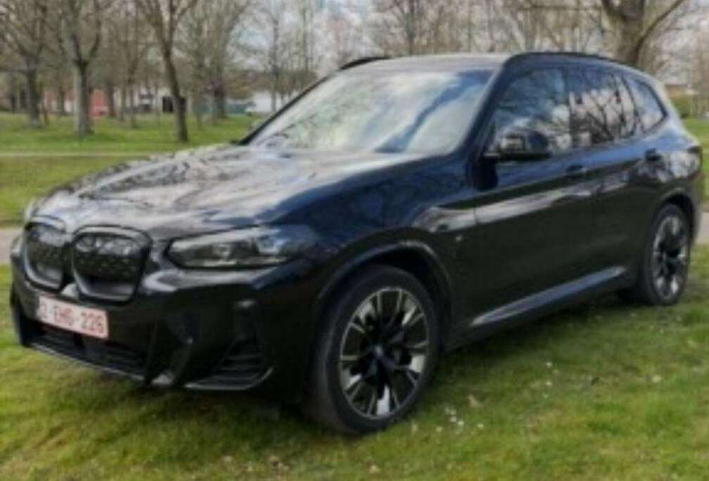 BMW iX3 80 kWh