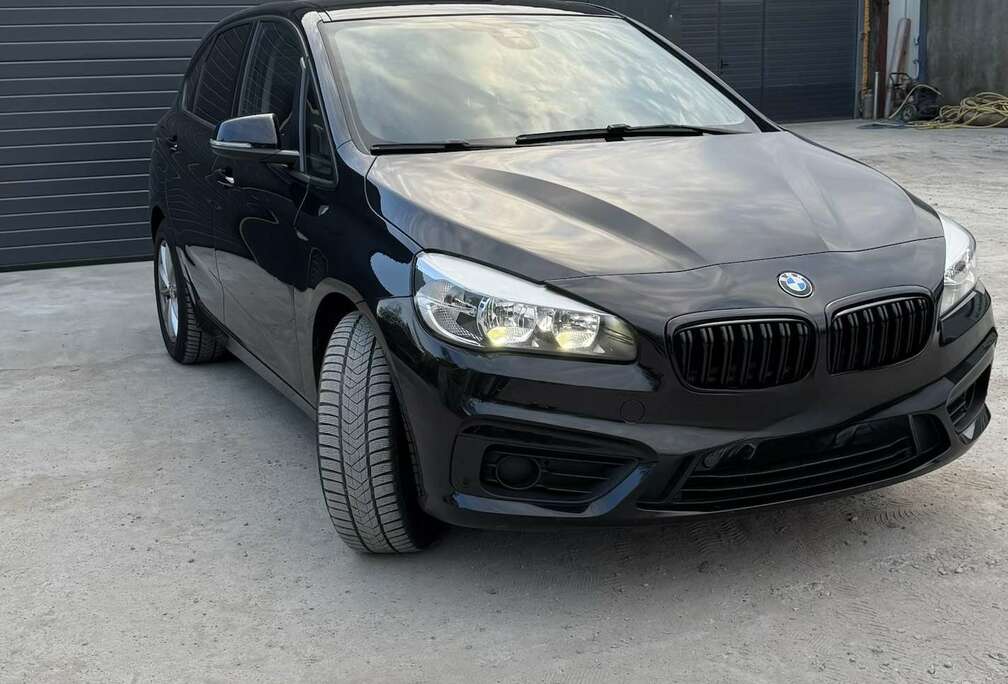BMW Active Tourer 216i