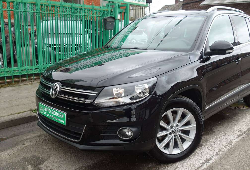 Volkswagen Tiguan 2.0 TDi SCR Sport *1MAIN CARNET*CUIR*GPS*TOIT PANO*GARANTIE 1AN*