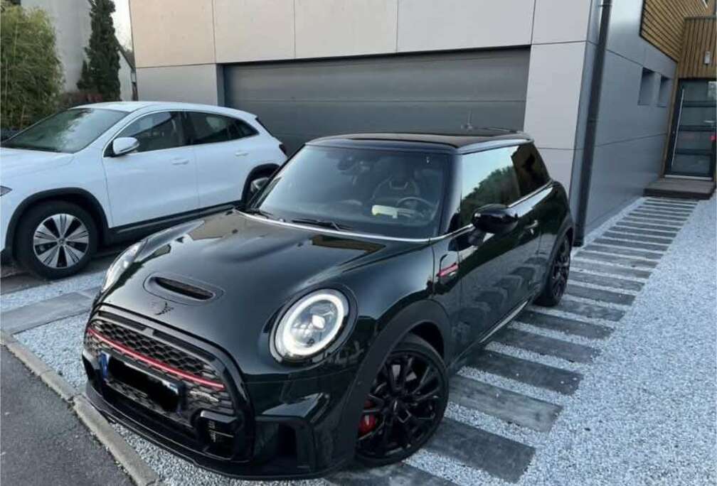 MINI 3p 2.0 JCW Essential auto