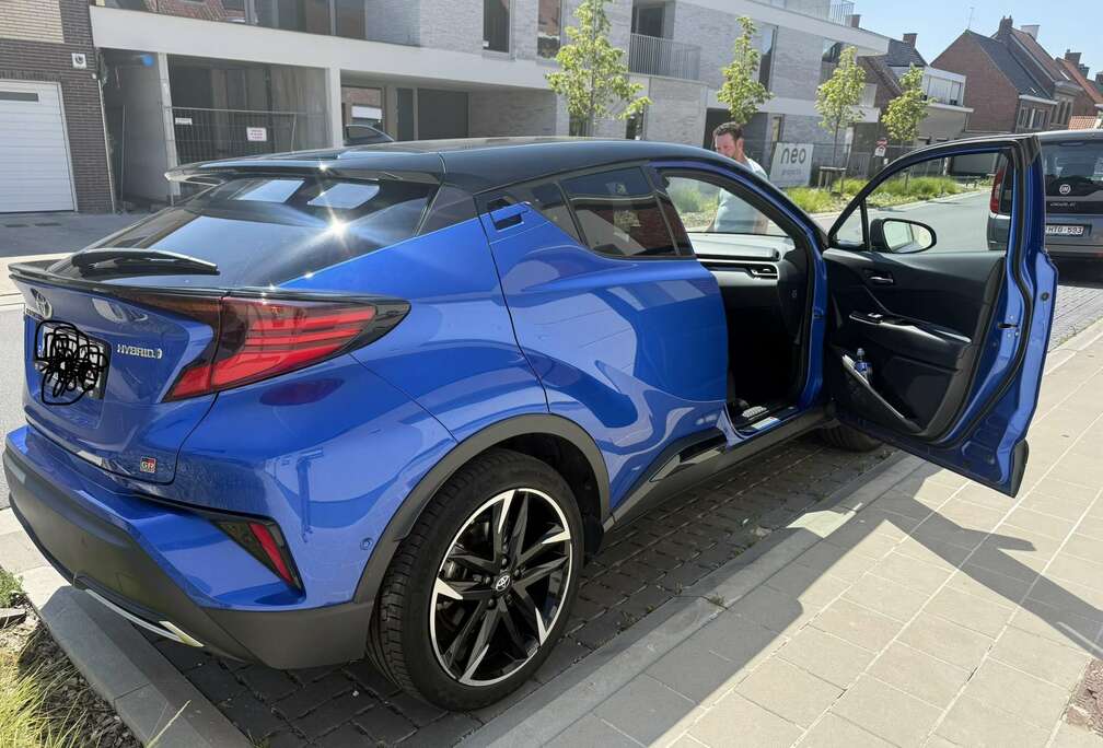 Toyota 180H GR Sport