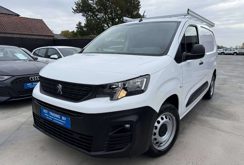 Peugeot 1.5 BLUEHDI 102PK L2 DAK-REK CARPLAY BLUETOOTH PDC TREKHAAK AIRCO
