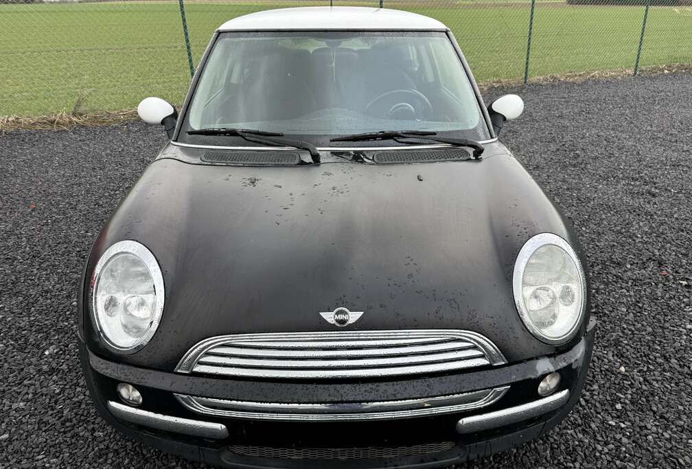 MINI Mini 1.6i 16v Cooper