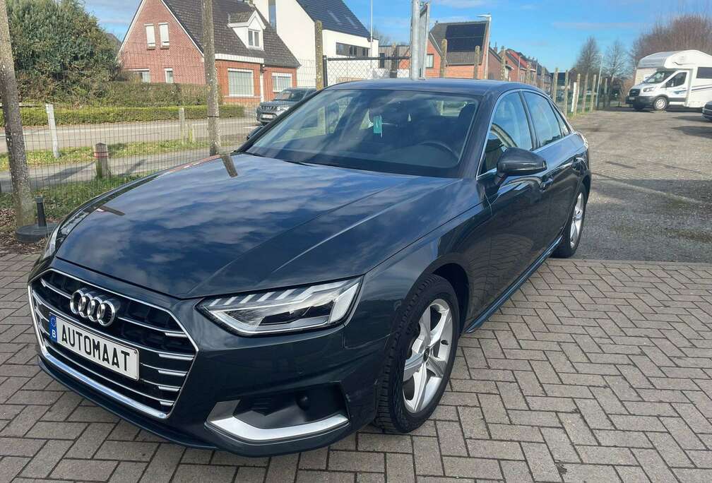 Audi A4 35 TFSI Attraction S tronic