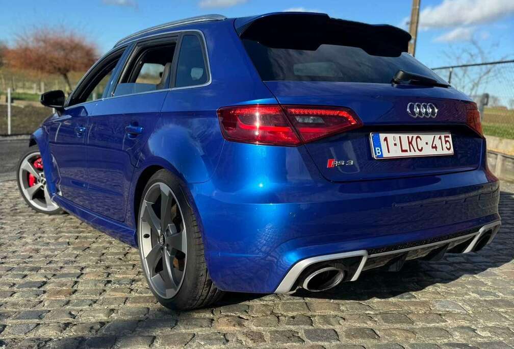 Audi Sportback 2.5 TFSI Quattro S tronic