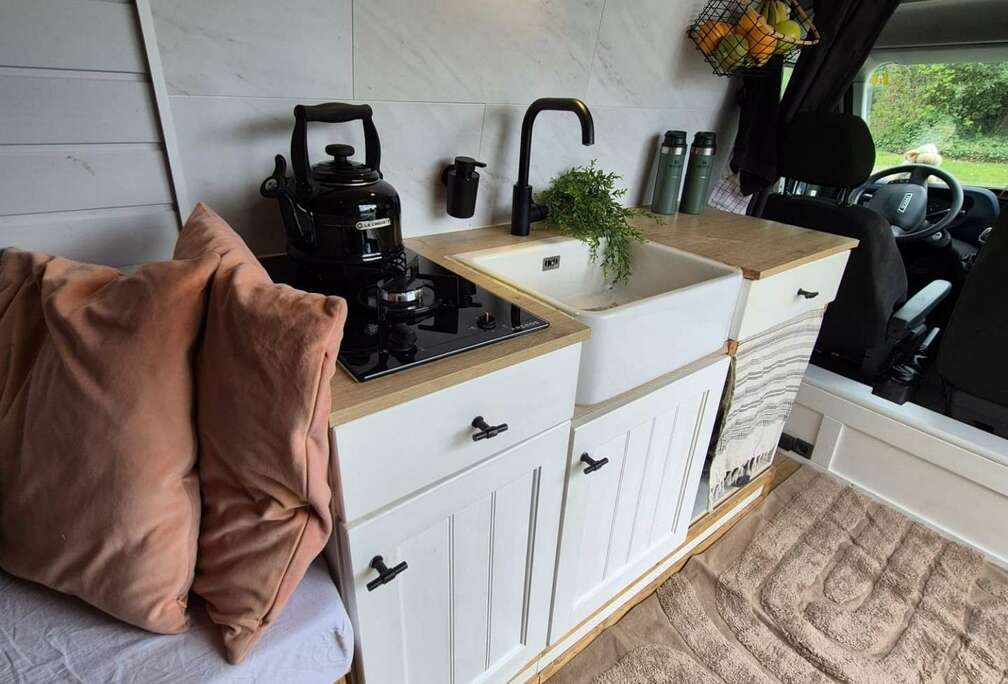 Iveco 35S14V 2.3 Turbo VGT Hi-Matic