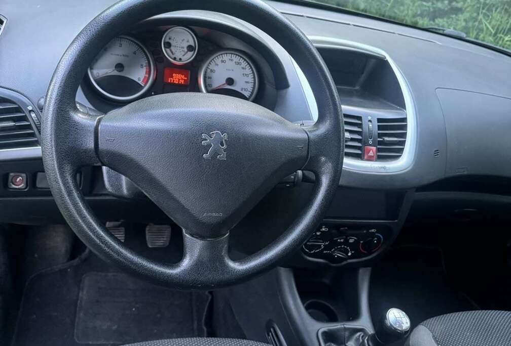 Peugeot 1.4 HDi Pack-Line