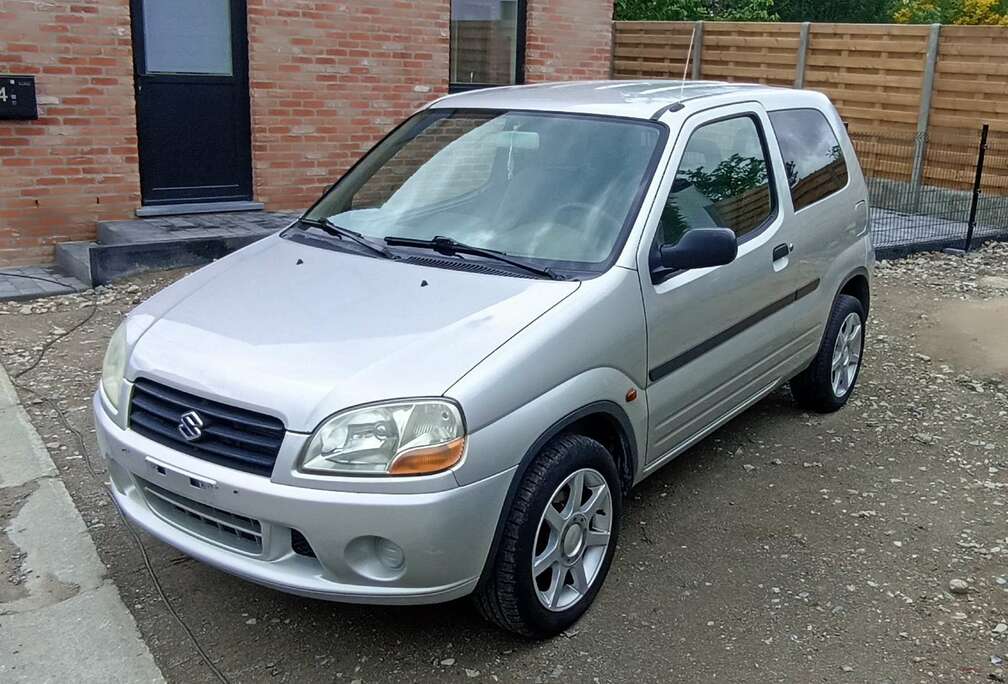 Suzuki 1.3i GLX