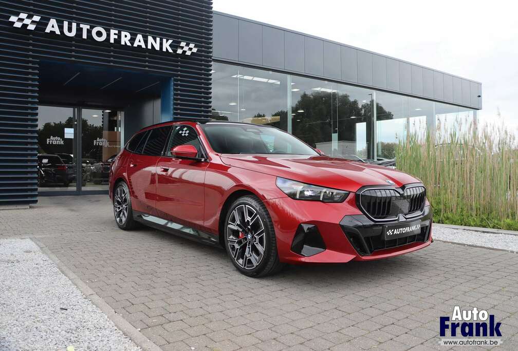 BMW E / TOURING / SPORT-PRO / PANO / DRIV PRO / ONDERSTEL PRO / INTGR STEER / TREKHK