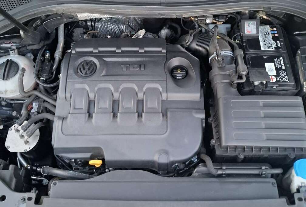 Volkswagen 2.0 TDi Sound BMT