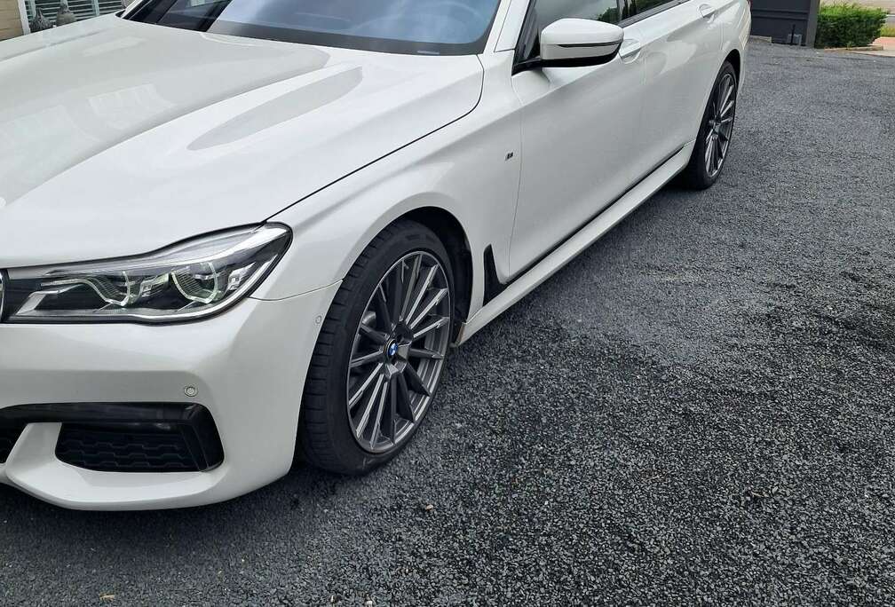 BMW 740iL