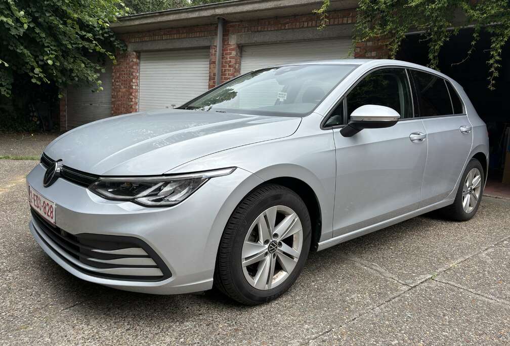 Volkswagen 1.0 eTSI Active OPF DSG