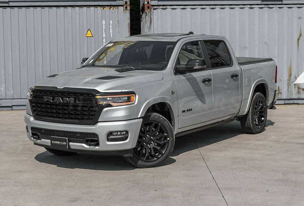 Dodge 2026 5.7L V8 HEMI RAM 1500 Limited €87950 SILVER ZYNITH