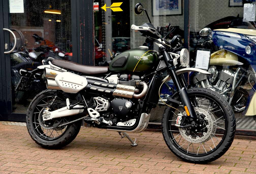 Triumph 1200 XC ***MOTO VERTE***