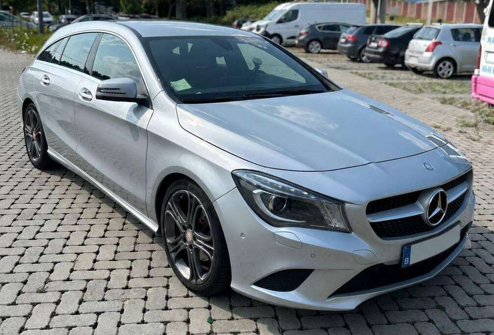 Mercedes-Benz CLA 200 d Shooting Brake Urban 7G-DCT