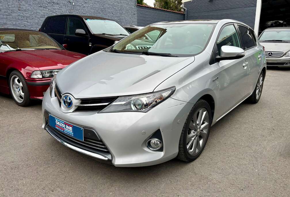Toyota Auris HEV 1.8i HSD CVT Belgian car + Car-pass