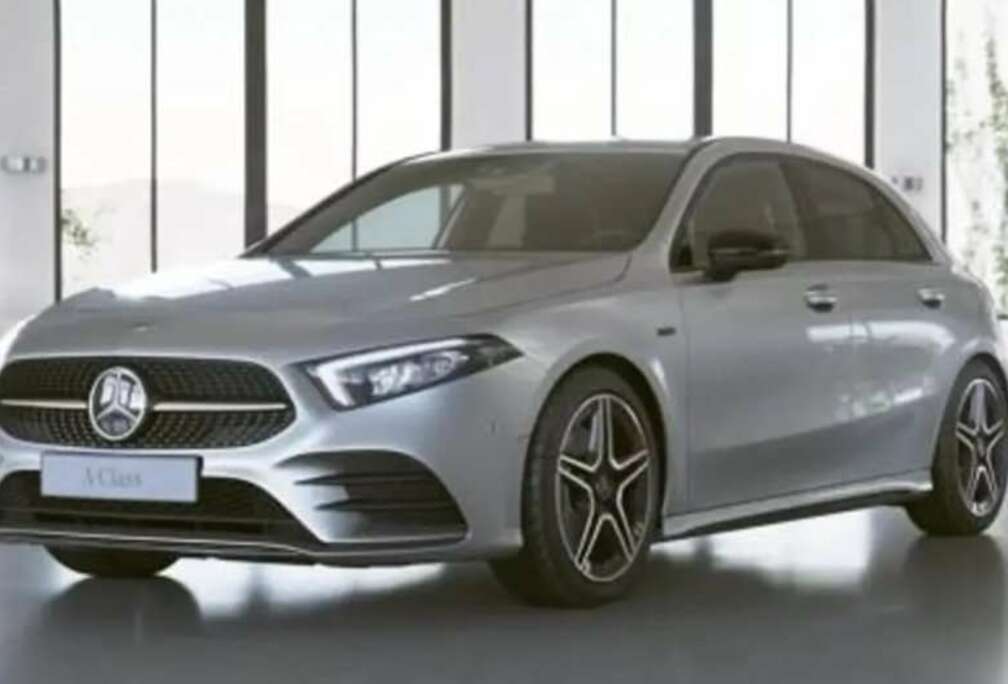 Mercedes-Benz A 180 d 8G-DCT AMG Line