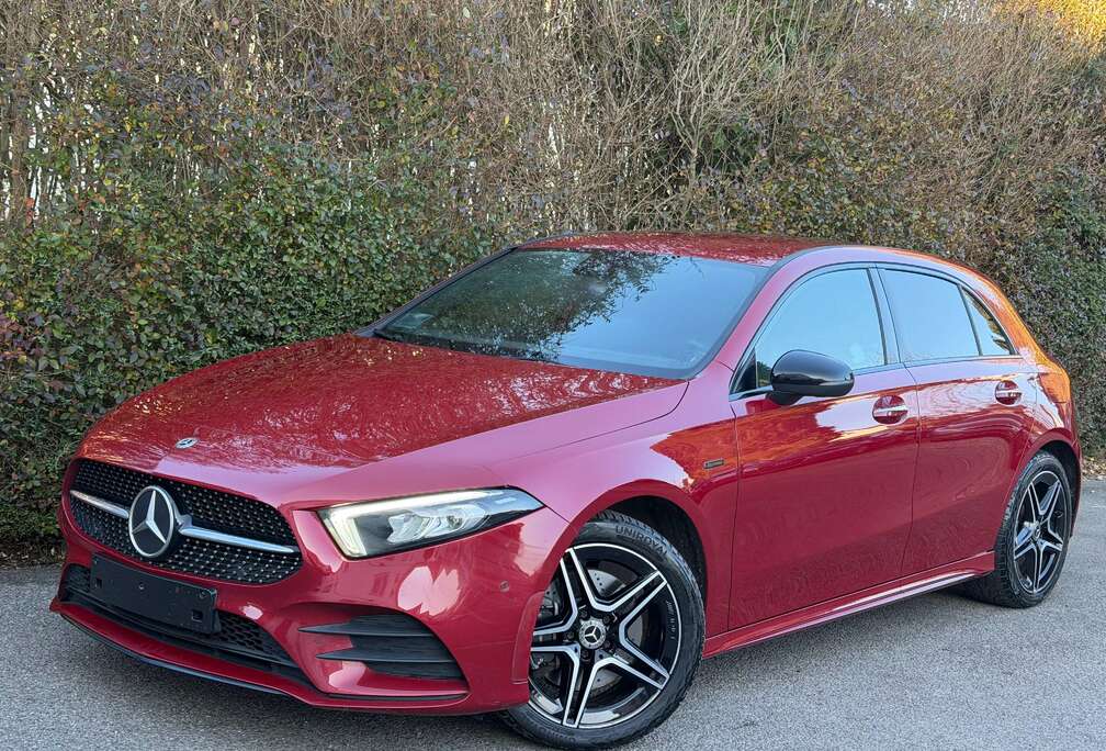 Mercedes-Benz e PHEV+PACK AMG+NAVI+CAMERA+EURO 6D