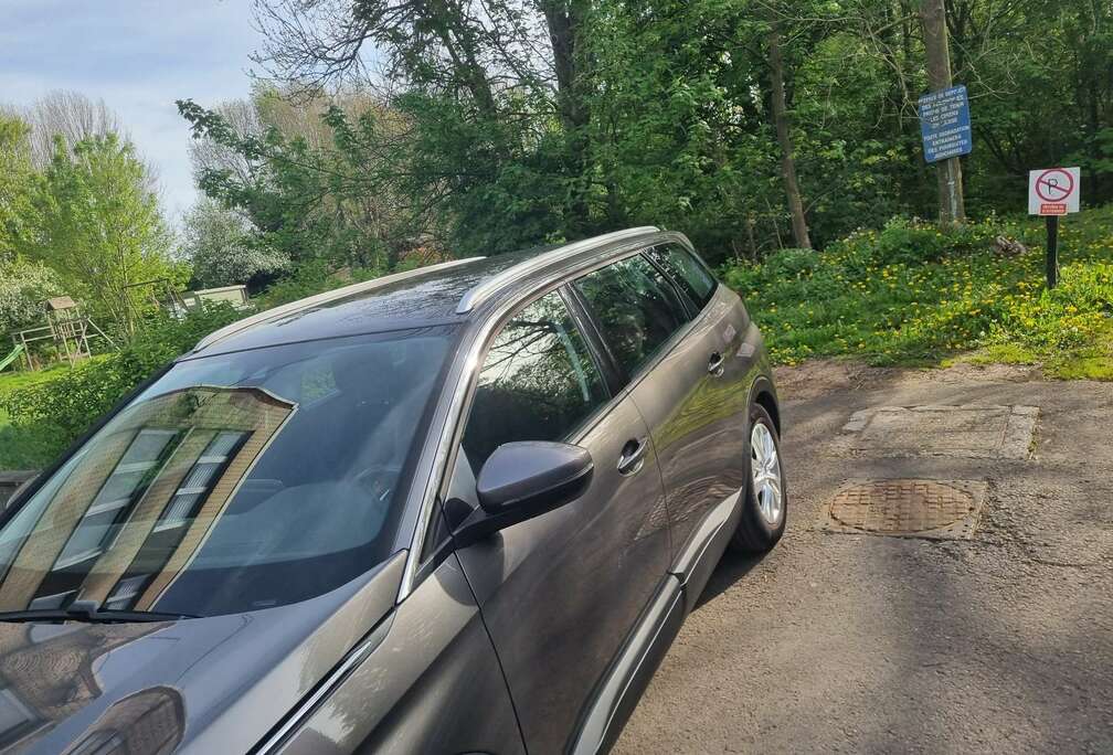 Peugeot 1.2 PureTech Allure