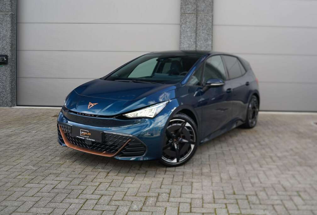 82 kWh MODEL 2025 SoH 99.6% * PANO / SENNHEISER / WARMTEPOMP / ELEKTR. SPORTZETELS / 360 / MASSAGE / DODEHOEK / KEYLESS *