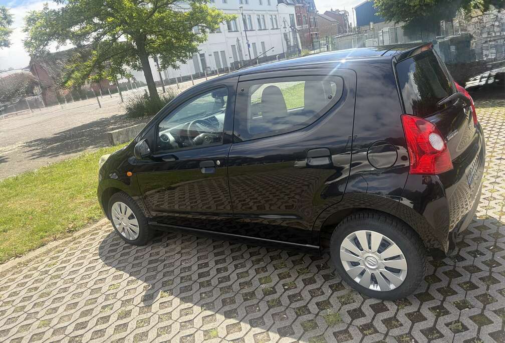 Suzuki 1.0i GL