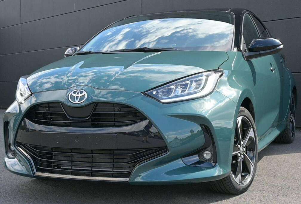Toyota Yaris 1.5i 130ch  Style FULL - Camera - Carplay - Hybrid