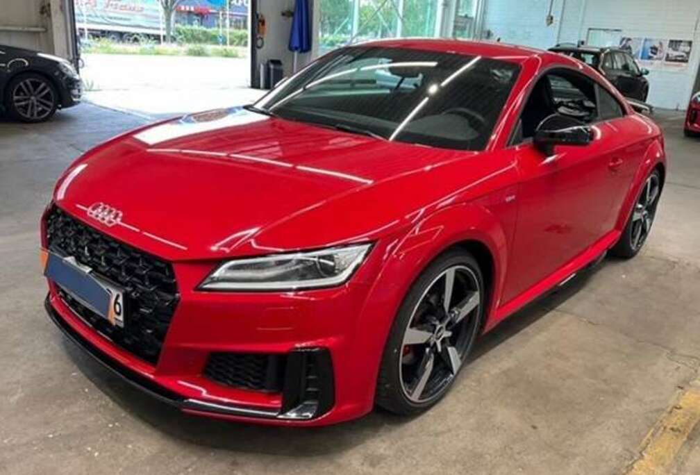 Audi 40 TFSI 200 CV COMPETITION CUIR COCKPIT  JA 19