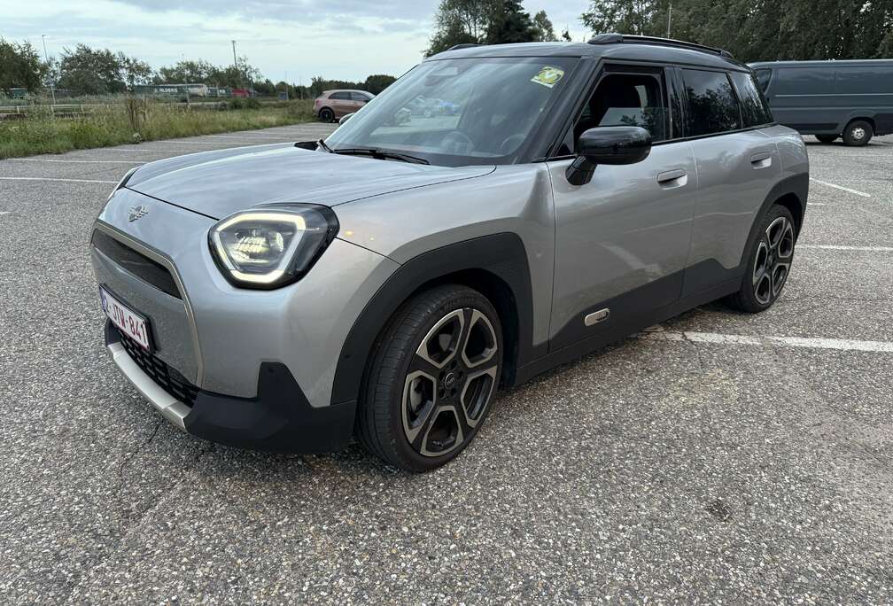 MINI 42.5 kWh E