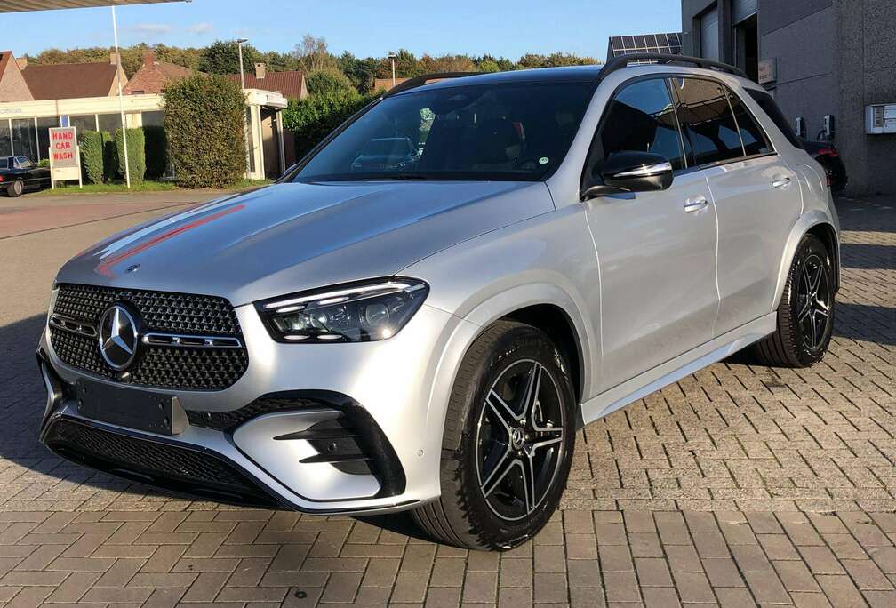 Mercedes-Benz de AMG Line, Airmatic, Distronic Plus, Burmester Sound, Multibeam LED, Panormaisch schuifdak, Keyless Entry, Carplay,