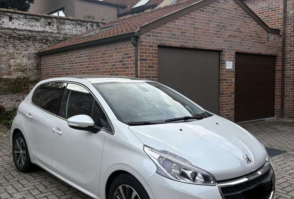 Peugeot 1.2 PureTech Allure S&S (EU6.2)
