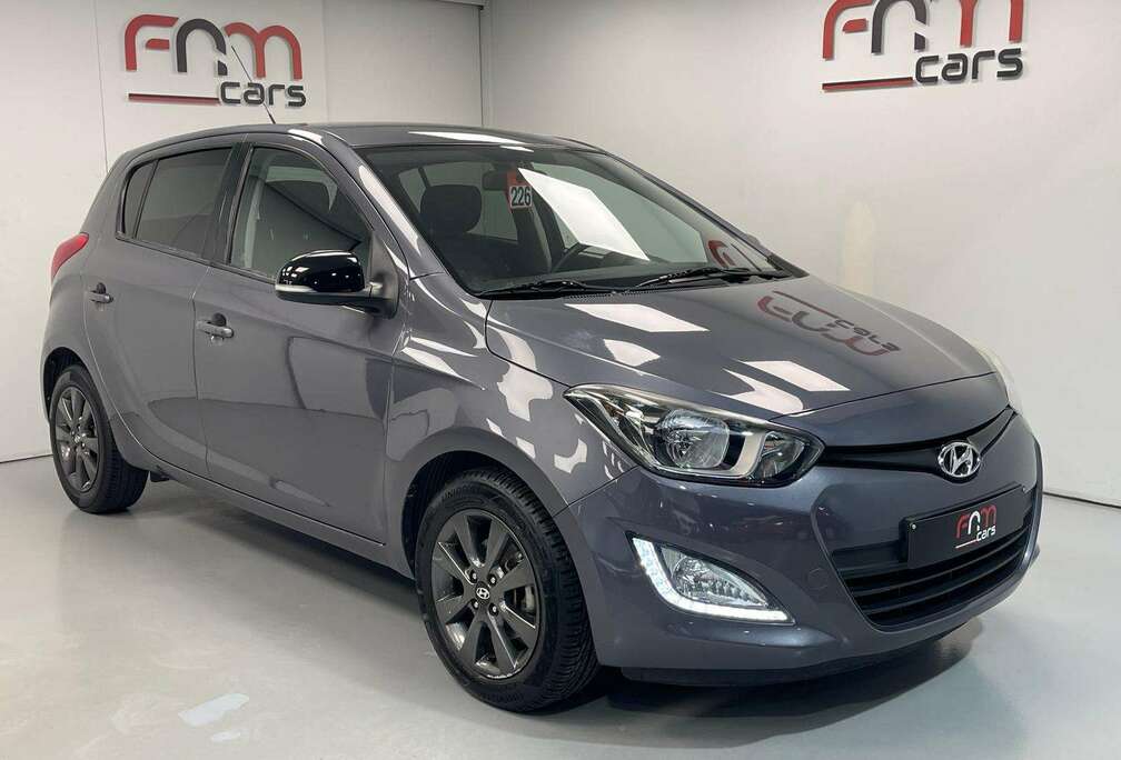 Hyundai 1.2i benzine1ste eig bwj2014 Airco Cruise Garantie