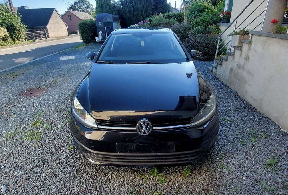 Volkswagen VII +1.6 Nouveau moteur et nouvelle courroie.