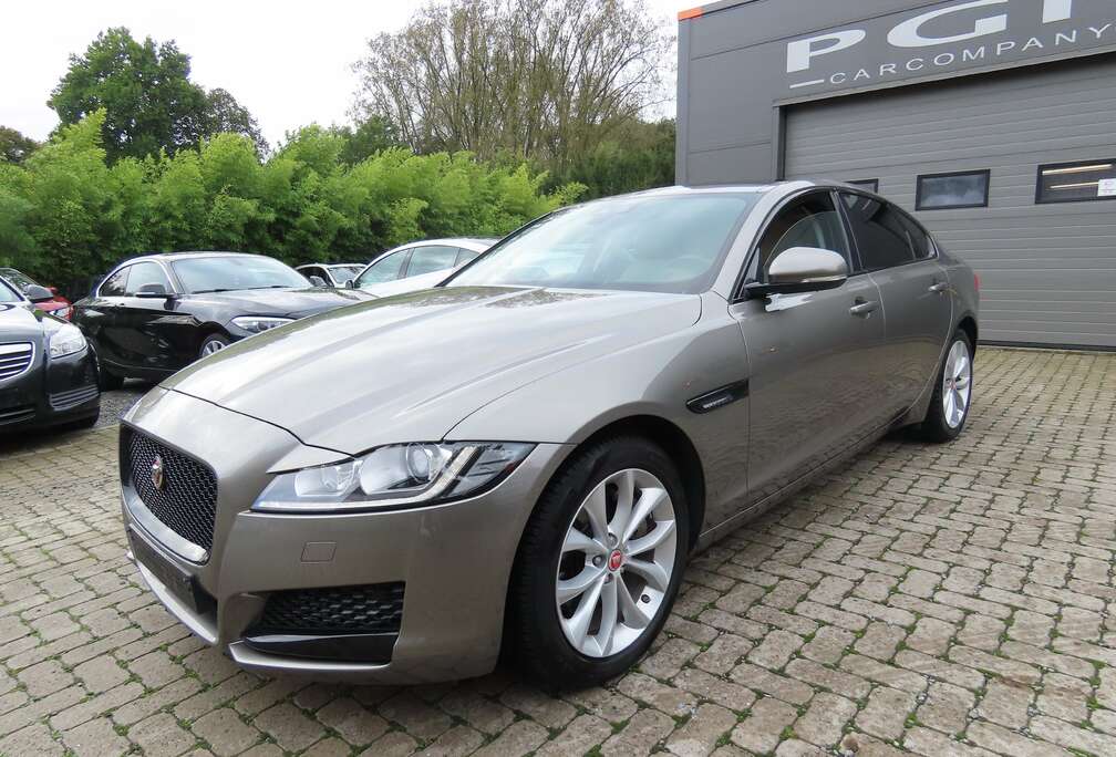 Jaguar 2.0 T Portfolio (EU6.2)