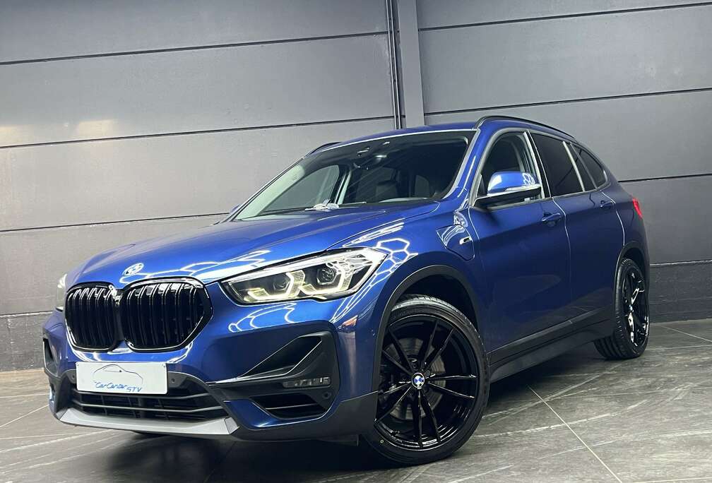 BMW xDrive25e Hybride / Trekhaak / Leder / Camera /